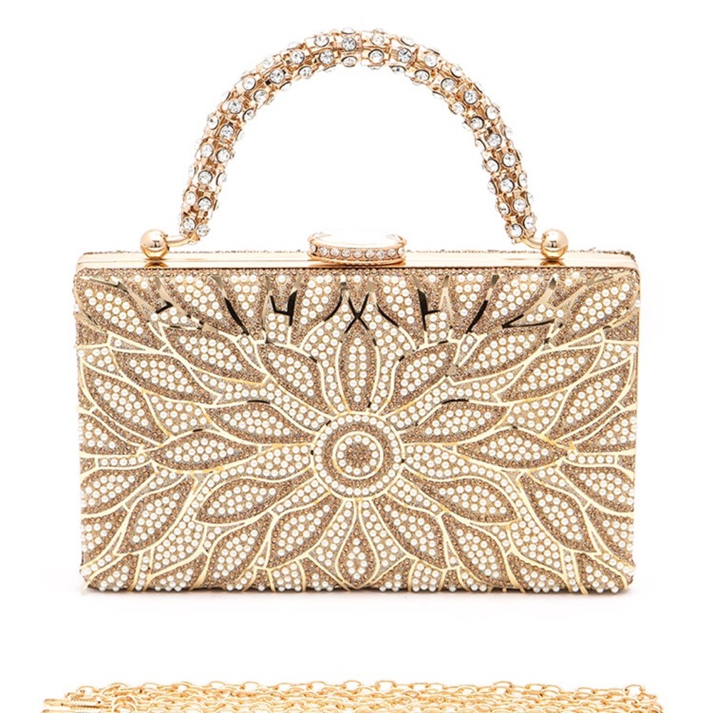 Elegant Crystal Embellished Clutch Bag